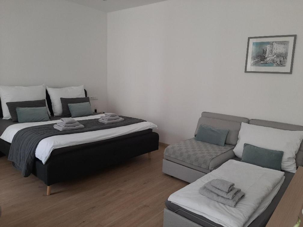Apartmany Vienna 米库洛夫 外观 照片