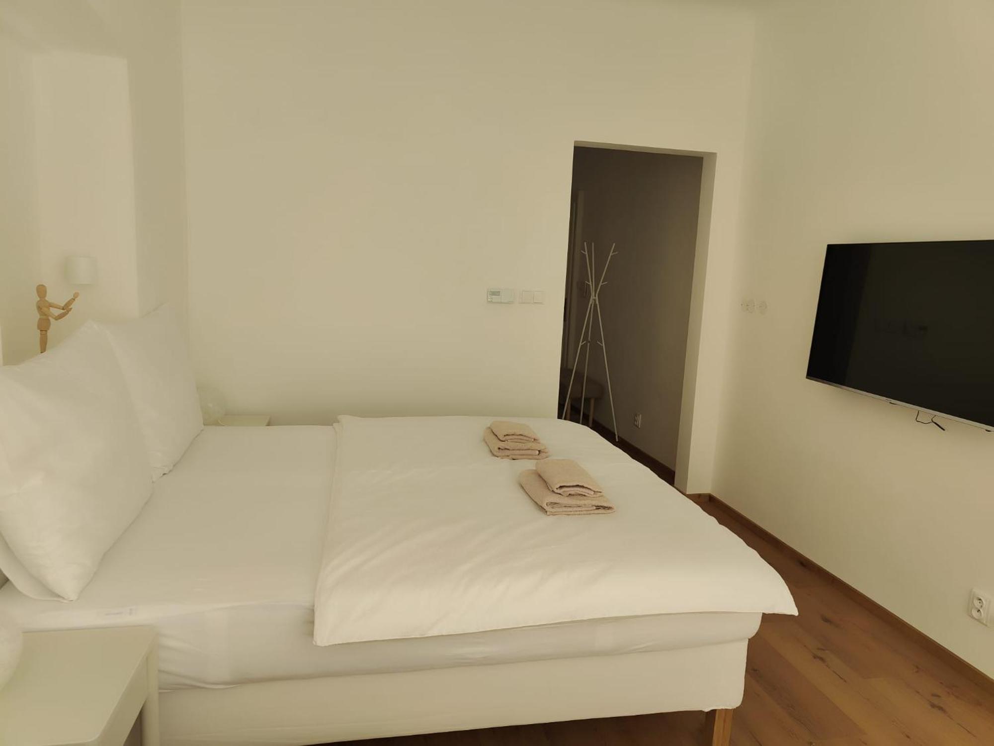 Apartmany Vienna 米库洛夫 外观 照片